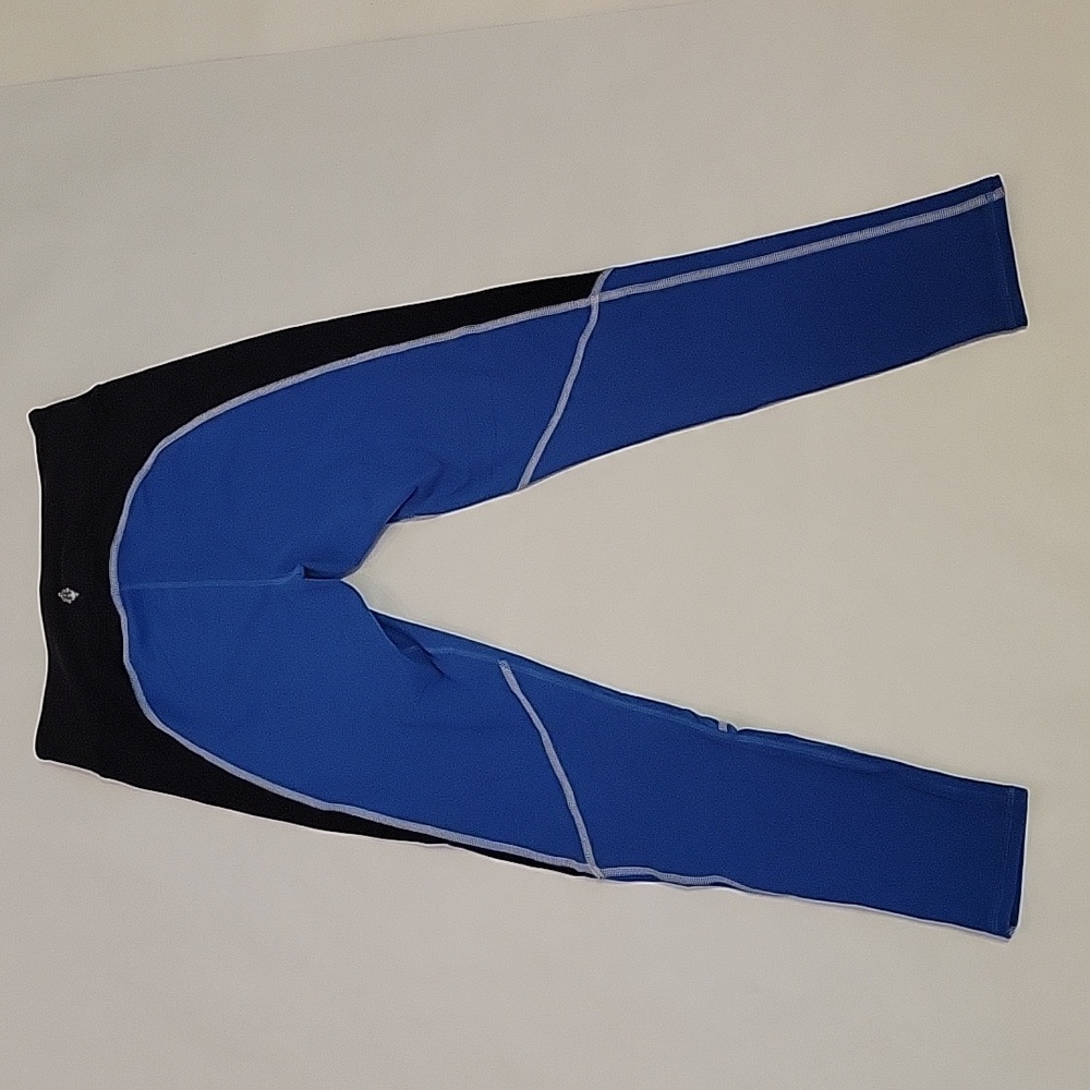 NWOT FP Free Movement Colorblock Leggings Black/Blue Size Small